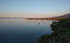 Διαμερίσματα Δημητρόπουλος